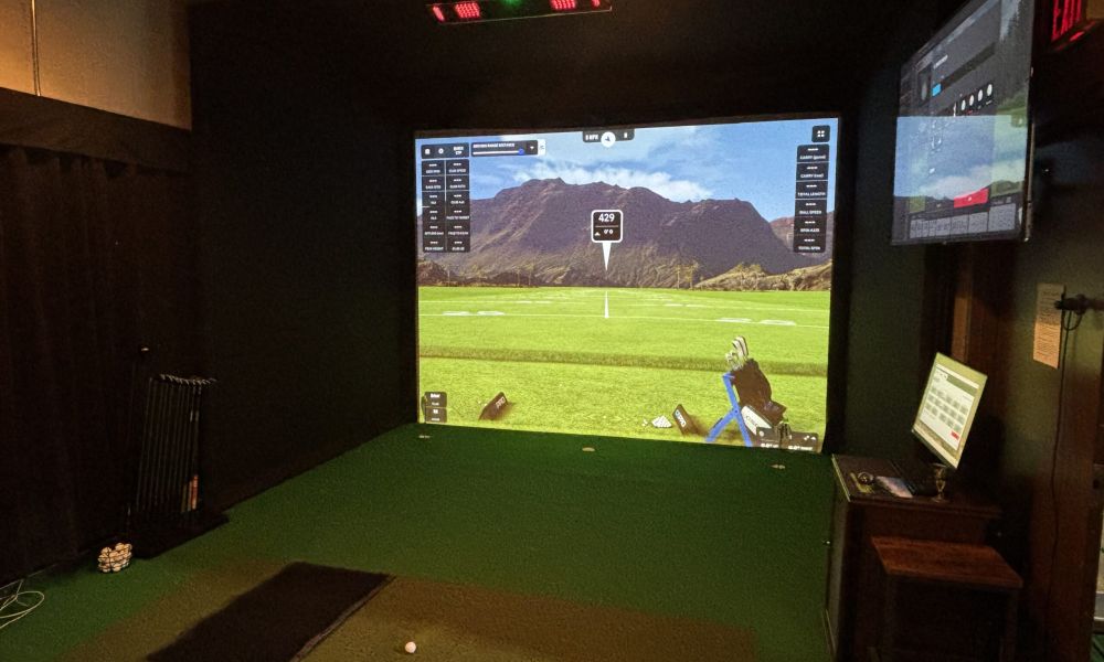 <span class="uk-h4">Home Golf Simulator</span>